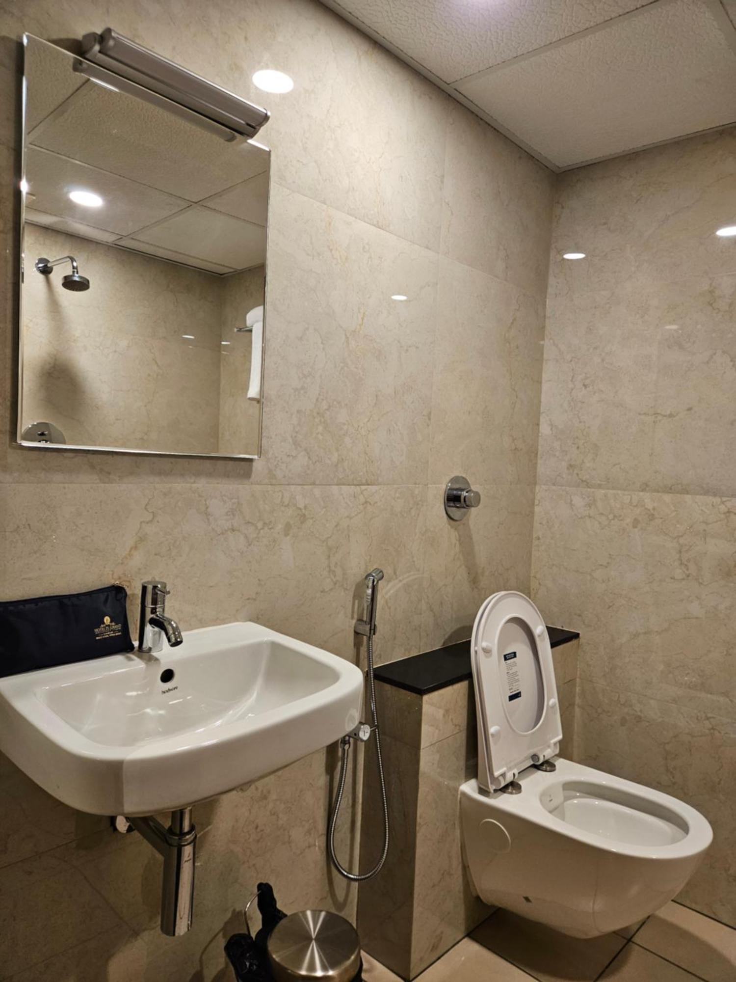 Hotel Pl Grand カライクディ エクステリア 写真