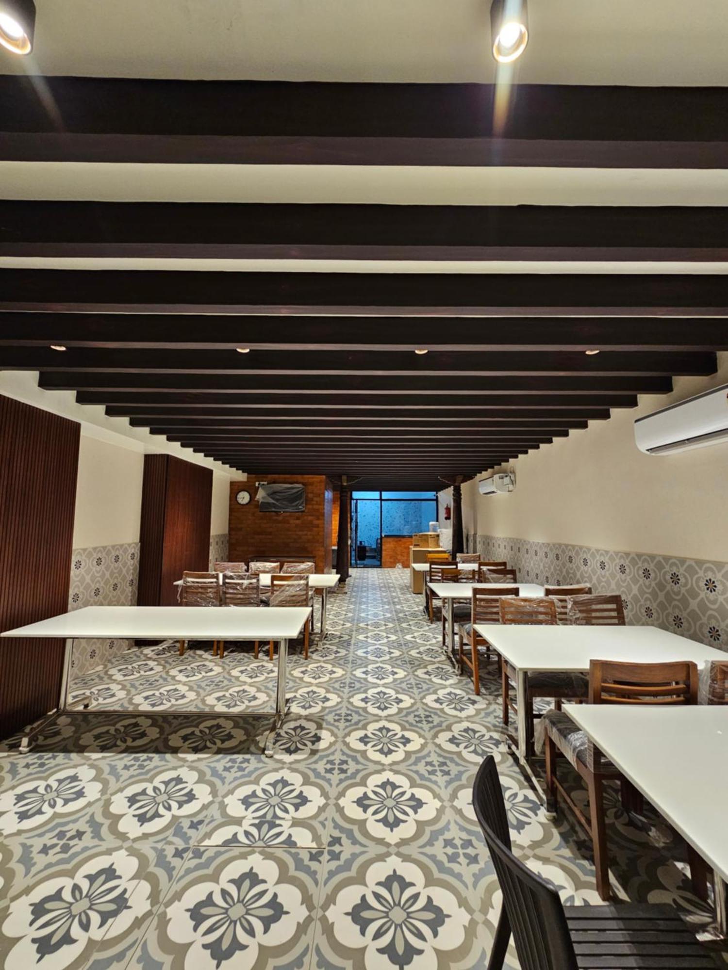 Hotel Pl Grand カライクディ エクステリア 写真